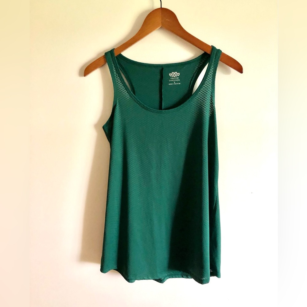 Women’s racer back tank Maurice’s in motion